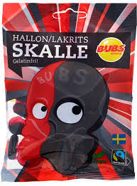 BUBS Godis - Raspberry Liquorice Skulls (Sweden)